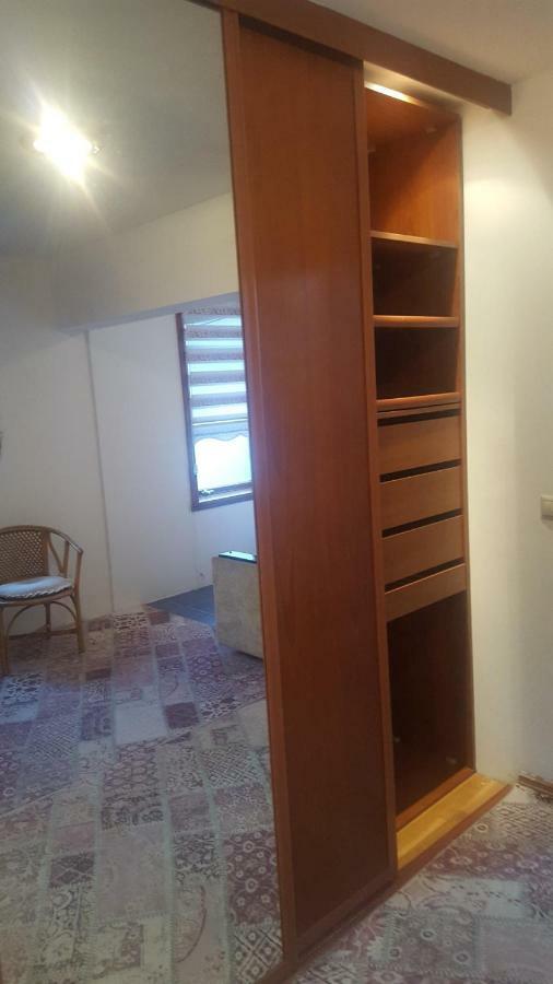 Incilikonak Ula Quarto foto